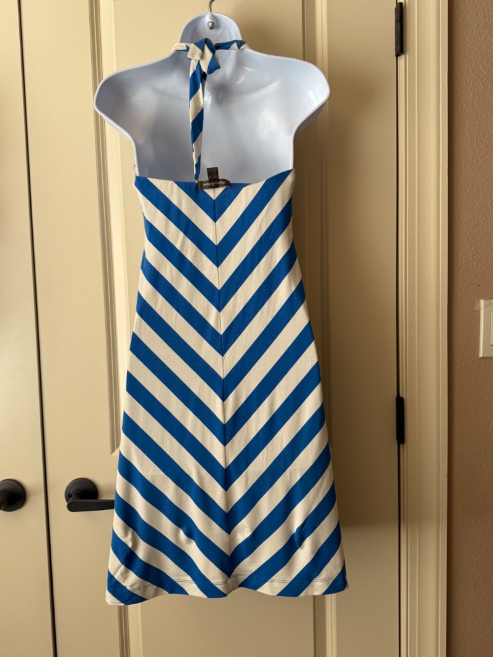 Tommy Bahama Halter Dress size XXS - Picture 3 of 7